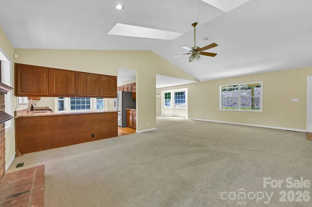31 Surrey Run Asheville NC 28803