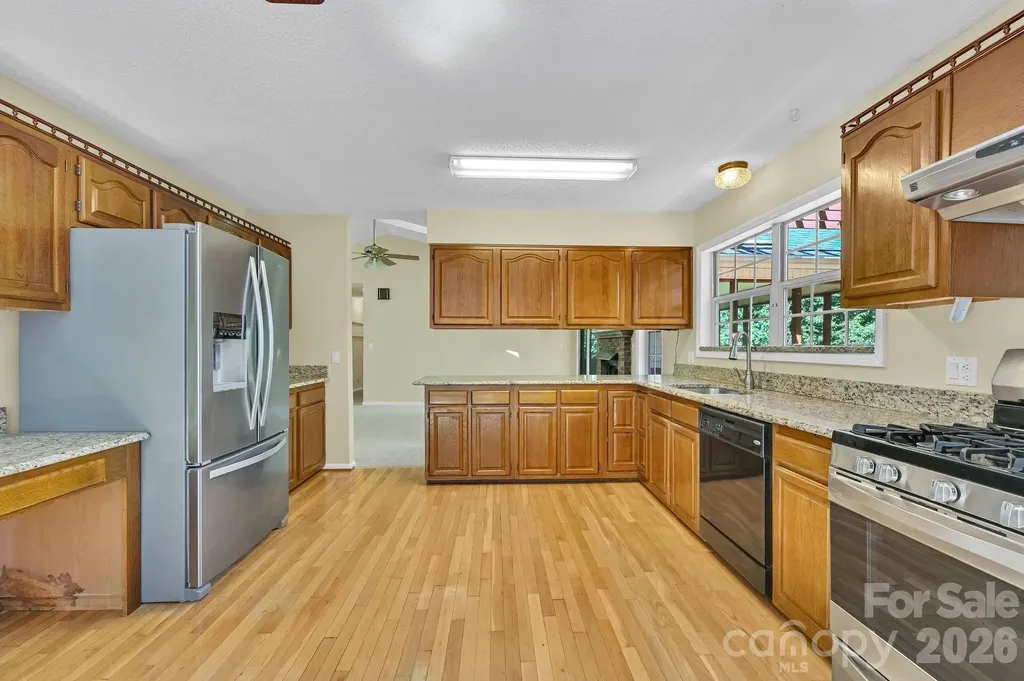 31 Surrey Run Asheville NC 28803