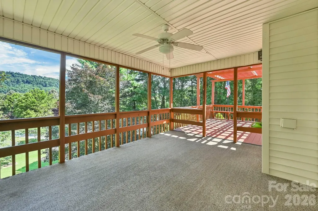 31 Surrey Run Asheville NC 28803