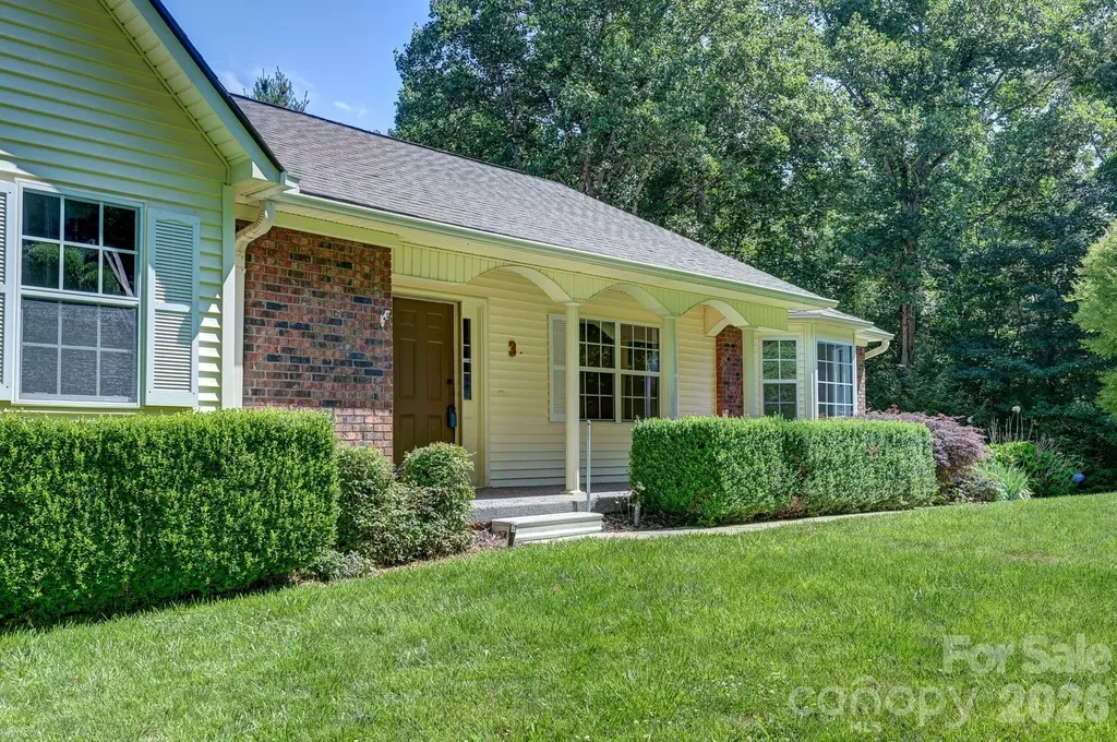 31 Surrey Run Asheville NC 28803