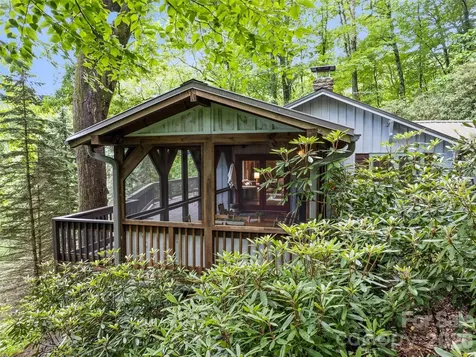 104 The High Road Waynesville NC 28786