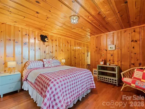 104 The High Road Waynesville NC 28786