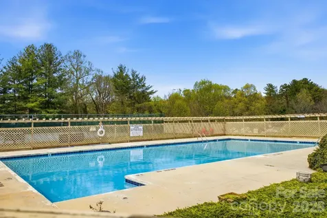 2305 Abbey Circle Asheville NC 28805