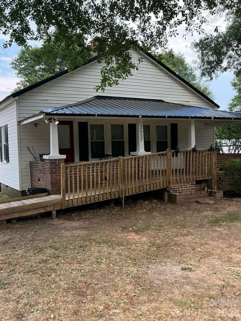 2937 Gastonia Highway Lincolnton NC 28092