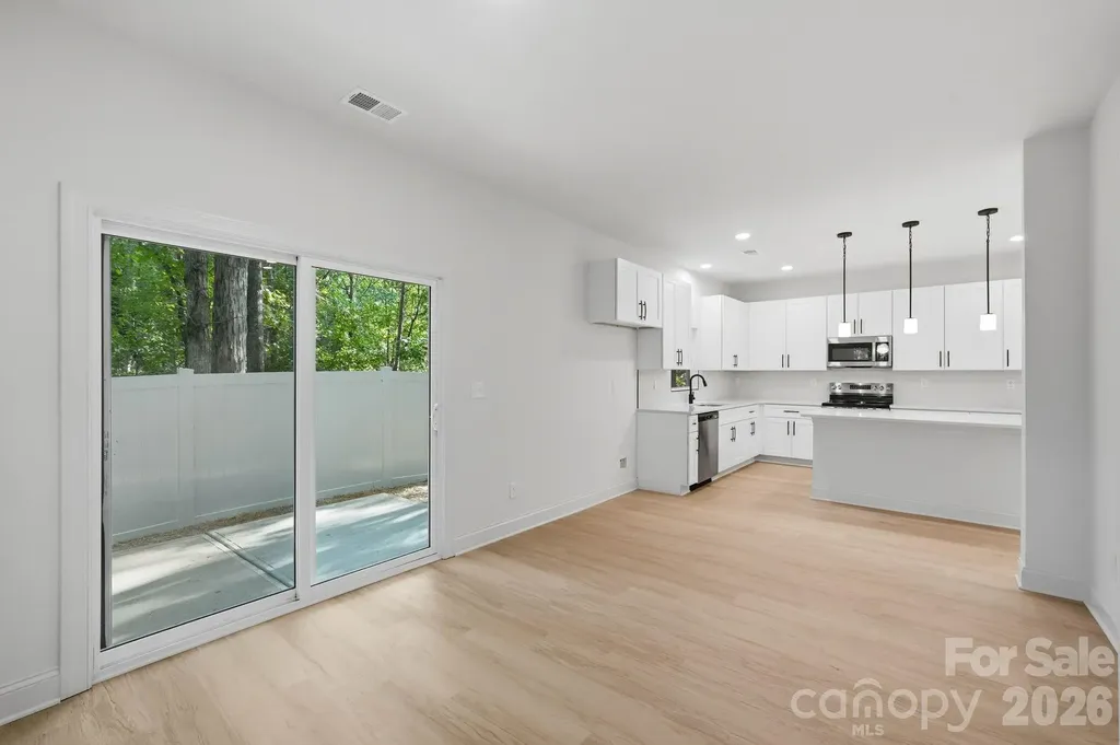 2829 Overlook Trail Charlotte NC 28212