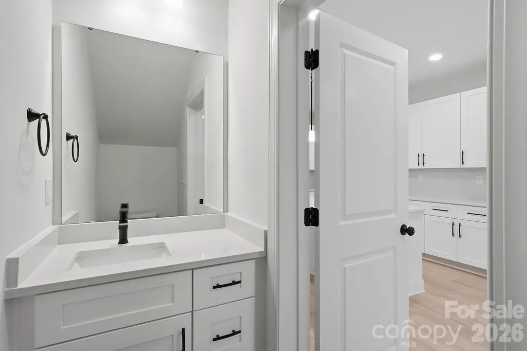 2829 Overlook Trail Charlotte NC 28212