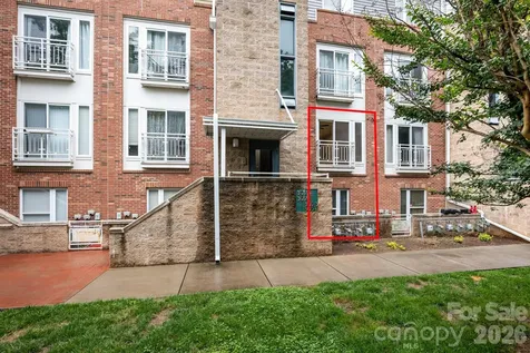 3921 Picasso Court Charlotte NC 28205