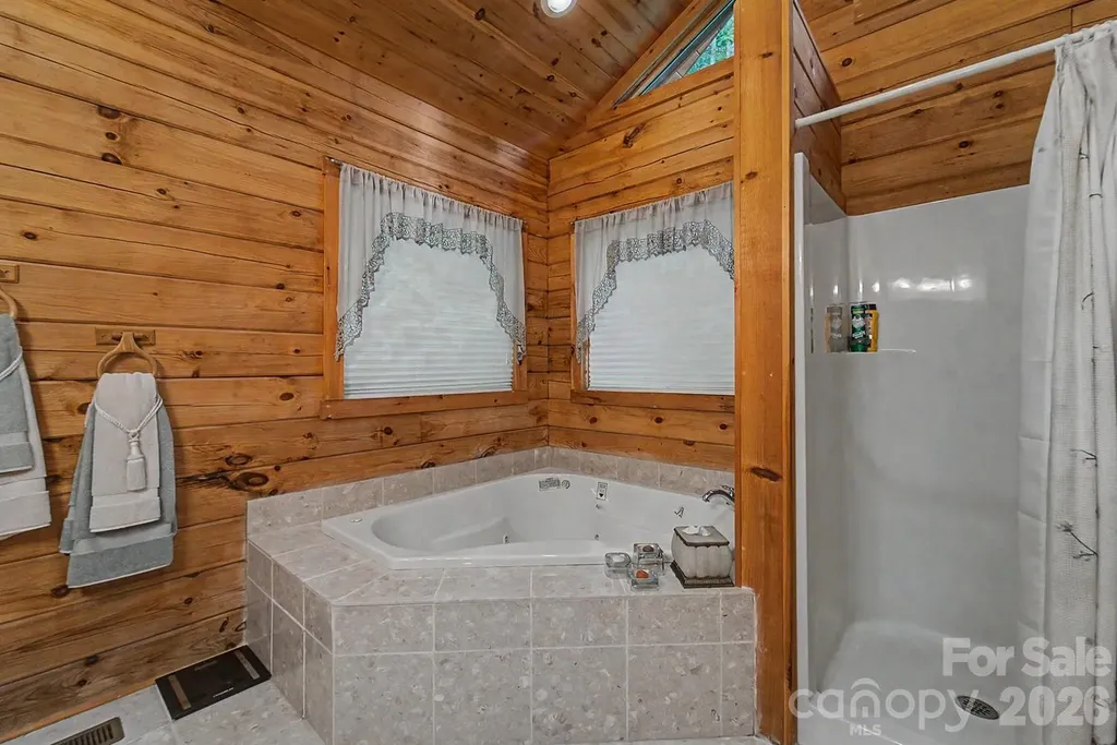 22 Kako Ridge Sylva NC 28779