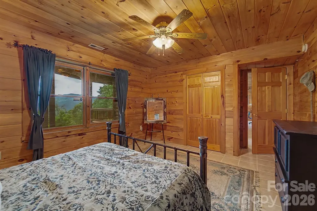 22 Kako Ridge Sylva NC 28779