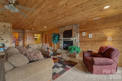 22 Kako Ridge Sylva NC 28779