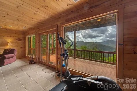 22 Kako Ridge Sylva NC 28779