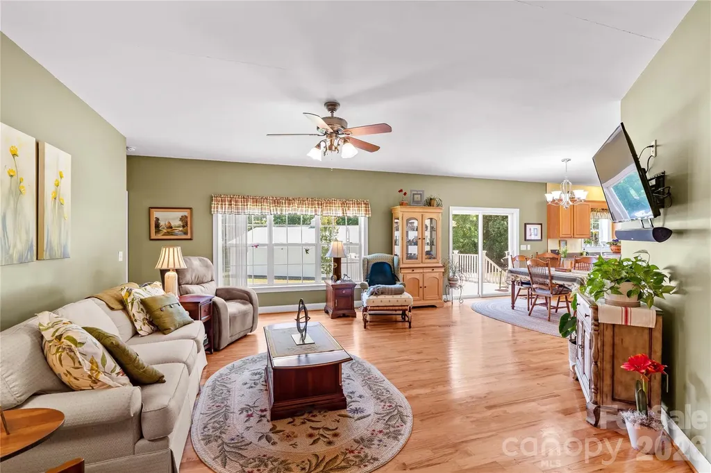 339 Johnson Farm Road Hiddenite NC 28636