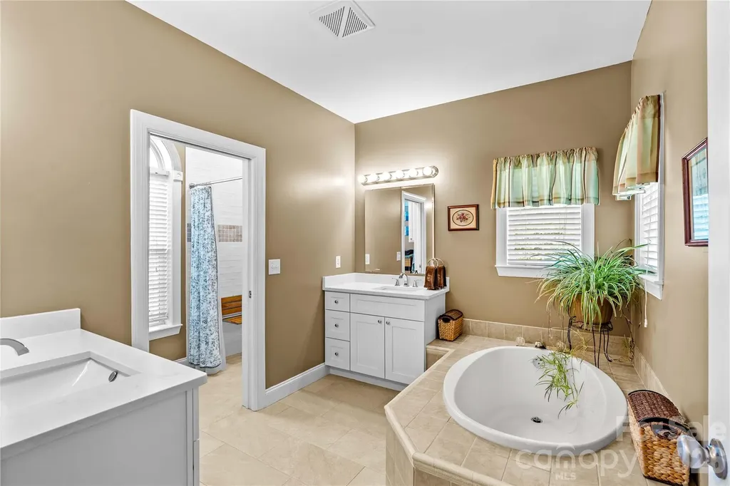 339 Johnson Farm Road Hiddenite NC 28636