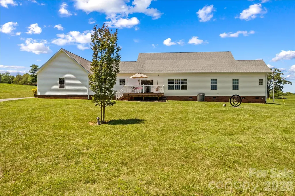 339 Johnson Farm Road Hiddenite NC 28636