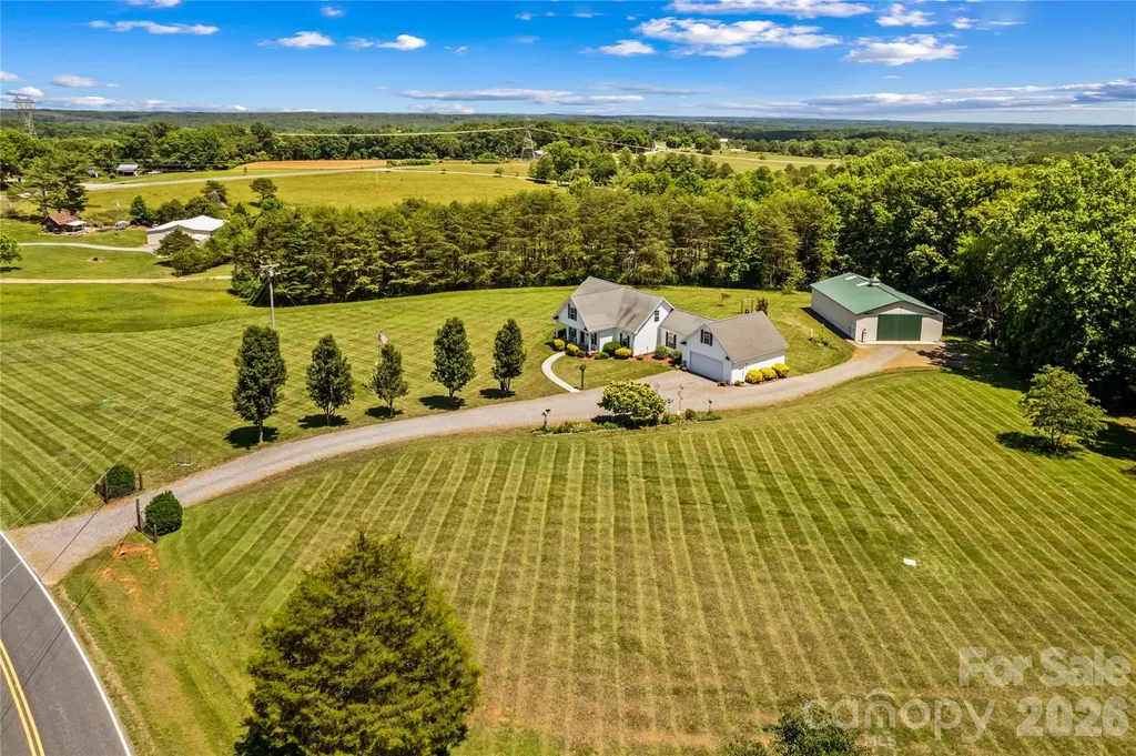 339 Johnson Farm Road Hiddenite NC 28636