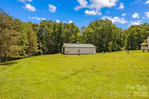 339 Johnson Farm Road Hiddenite NC 28636