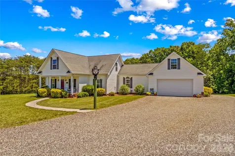 339 Johnson Farm Road Hiddenite NC 28636