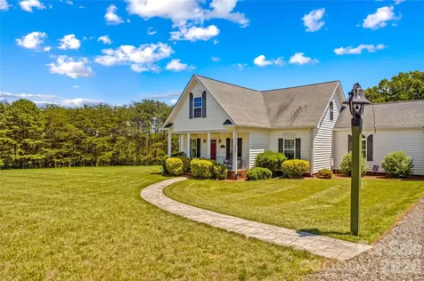 339 Johnson Farm Road Hiddenite NC 28636
