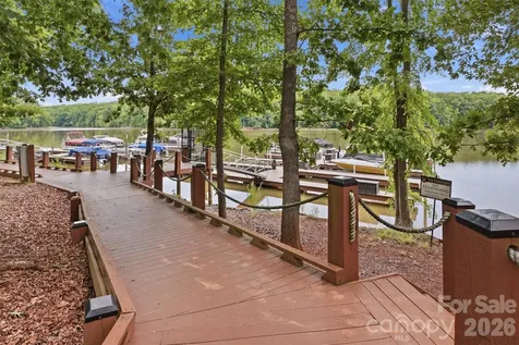 8134 Merryvale Lane Charlotte NC 28214