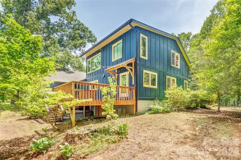 136 Graveyard Road Fairview NC 28730