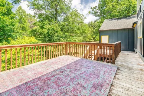 136 Graveyard Road Fairview NC 28730