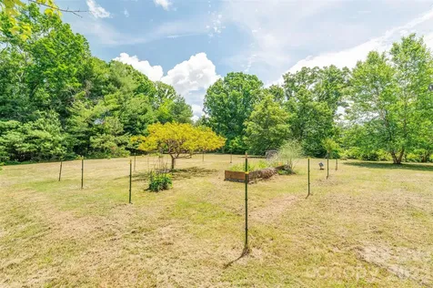 136 Graveyard Road Fairview NC 28730