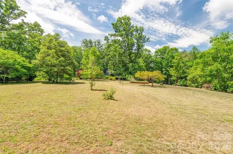 136 Graveyard Road Fairview NC 28730