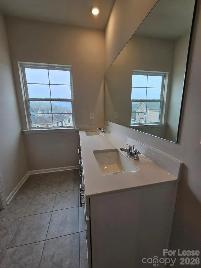 5416 Kinsbridge Drive Charlotte NC 28227