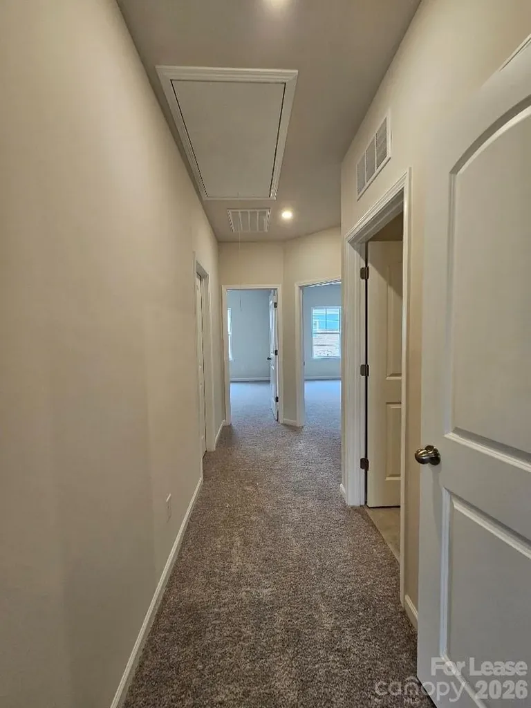 5416 Kinsbridge Drive Charlotte NC 28227
