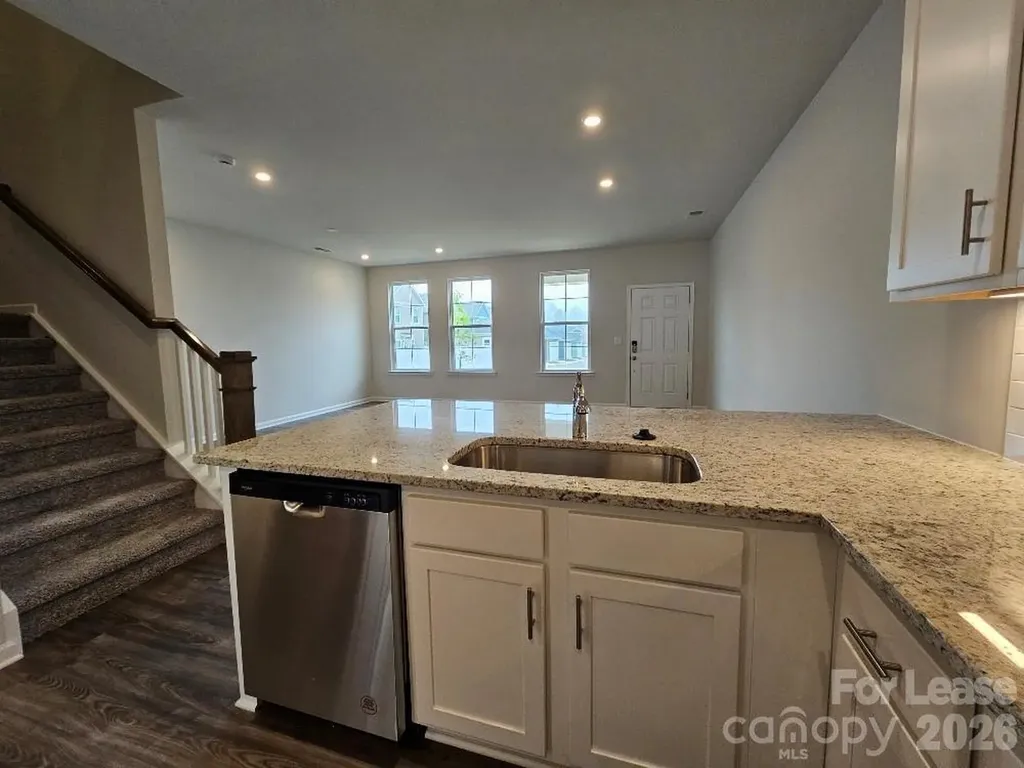 5416 Kinsbridge Drive Charlotte NC 28227