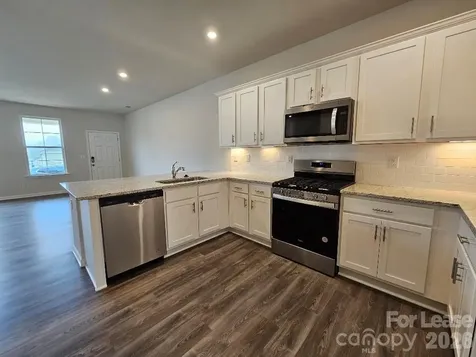 5416 Kinsbridge Drive Charlotte NC 28227