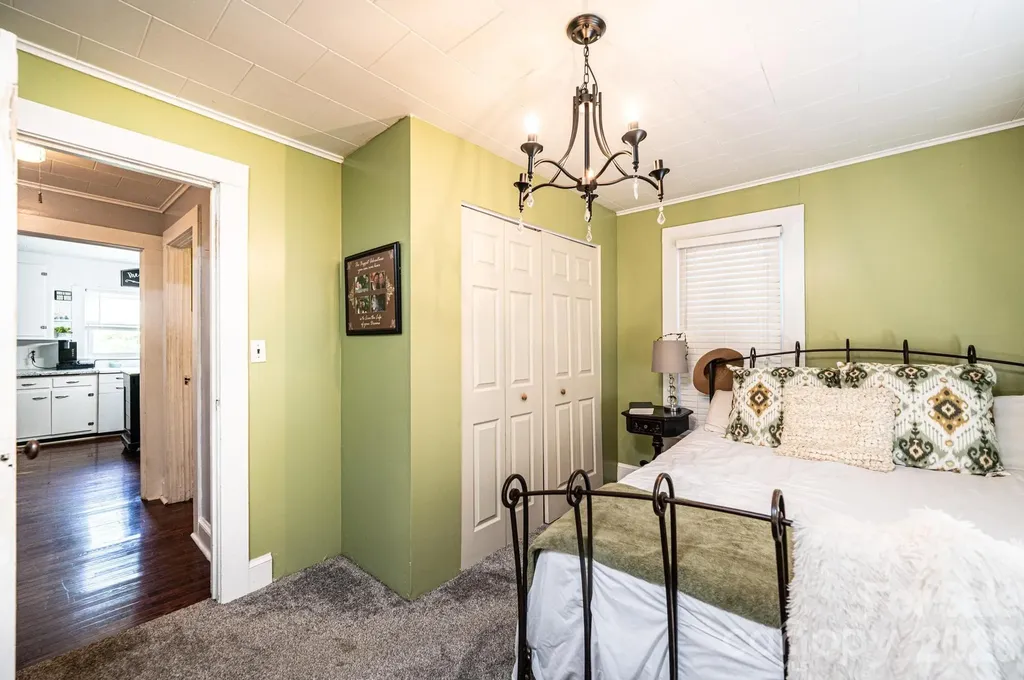 114 Mountain View Street Morganton NC 28655
