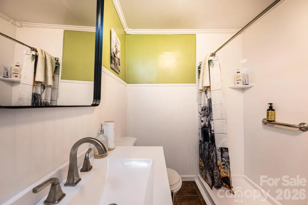 114 Mountain View Street Morganton NC 28655