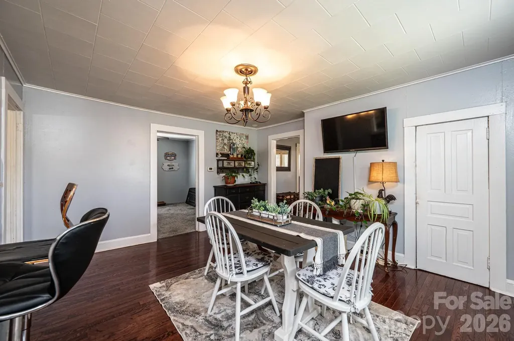 114 Mountain View Street Morganton NC 28655