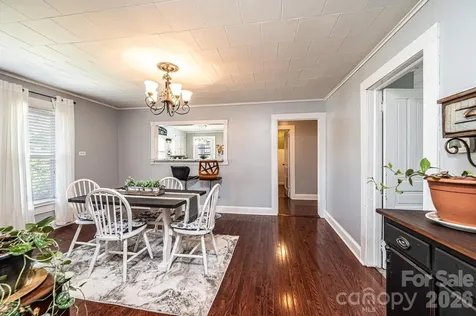 114 Mountain View Street Morganton NC 28655