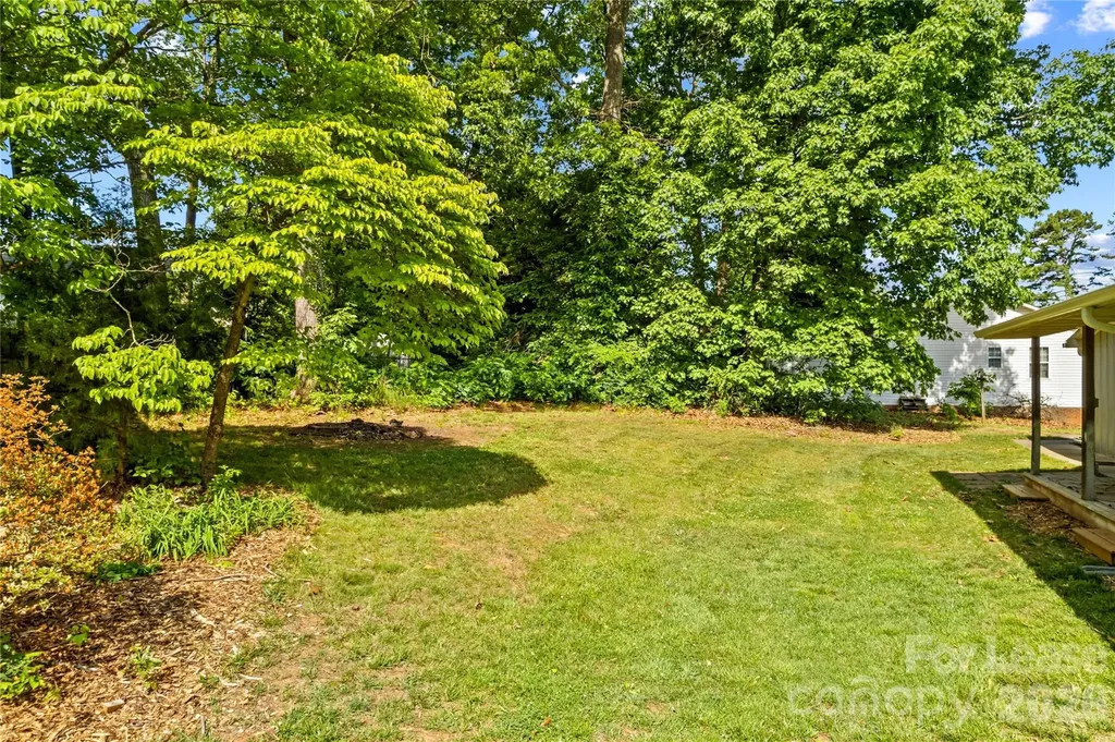 182 Commodore Loop Mooresville NC 28117