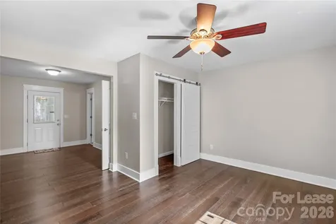 182 Commodore Loop Mooresville NC 28117