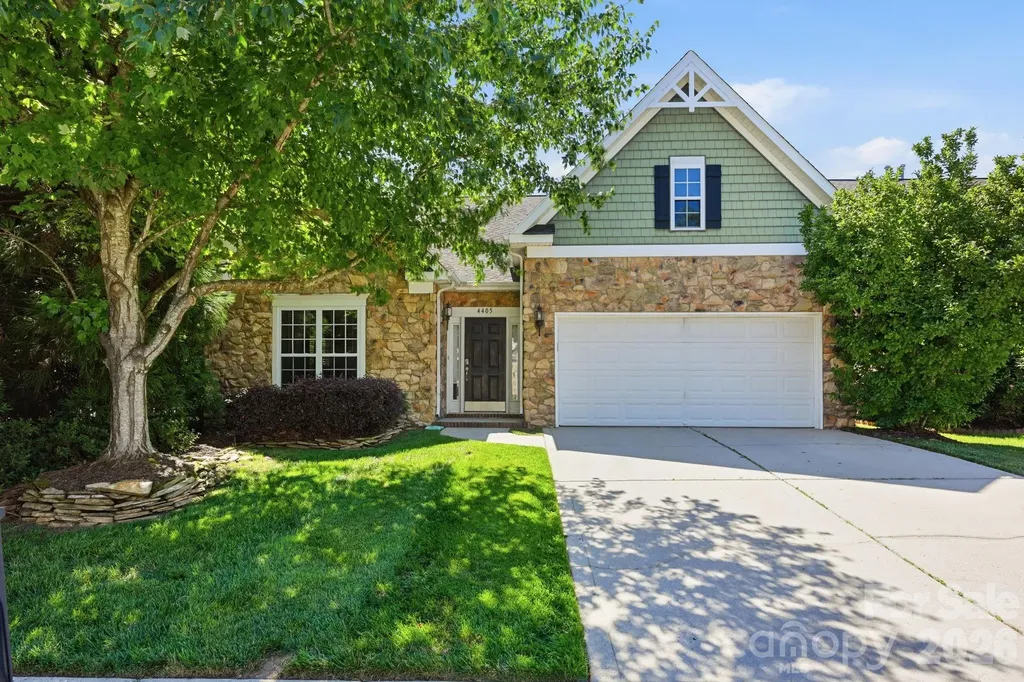 4405 Squirrel Trail Lane Charlotte NC 28269