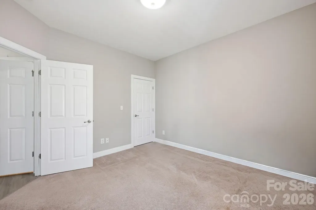 4405 Squirrel Trail Lane Charlotte NC 28269