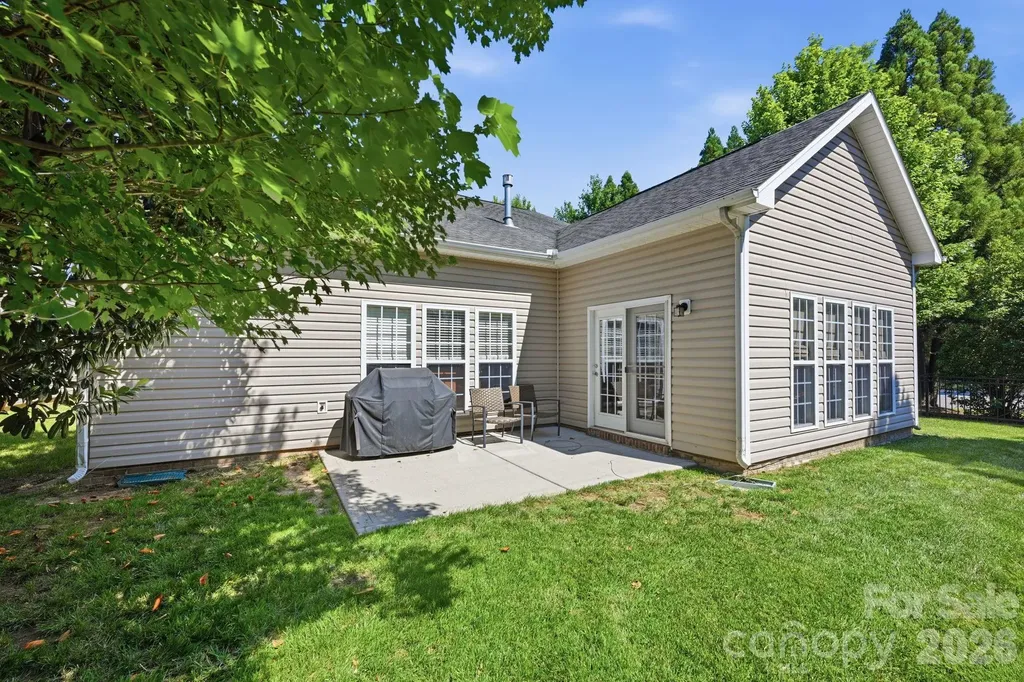 4405 Squirrel Trail Lane Charlotte NC 28269