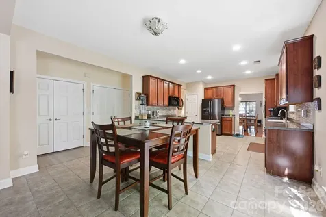 4405 Squirrel Trail Lane Charlotte NC 28269