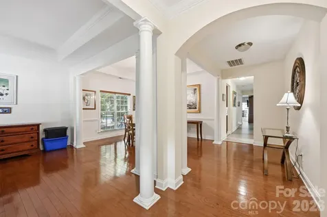 4405 Squirrel Trail Lane Charlotte NC 28269