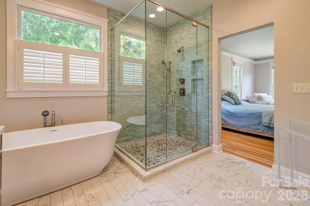 201 Skytop Farm Lane Hendersonville NC 28791