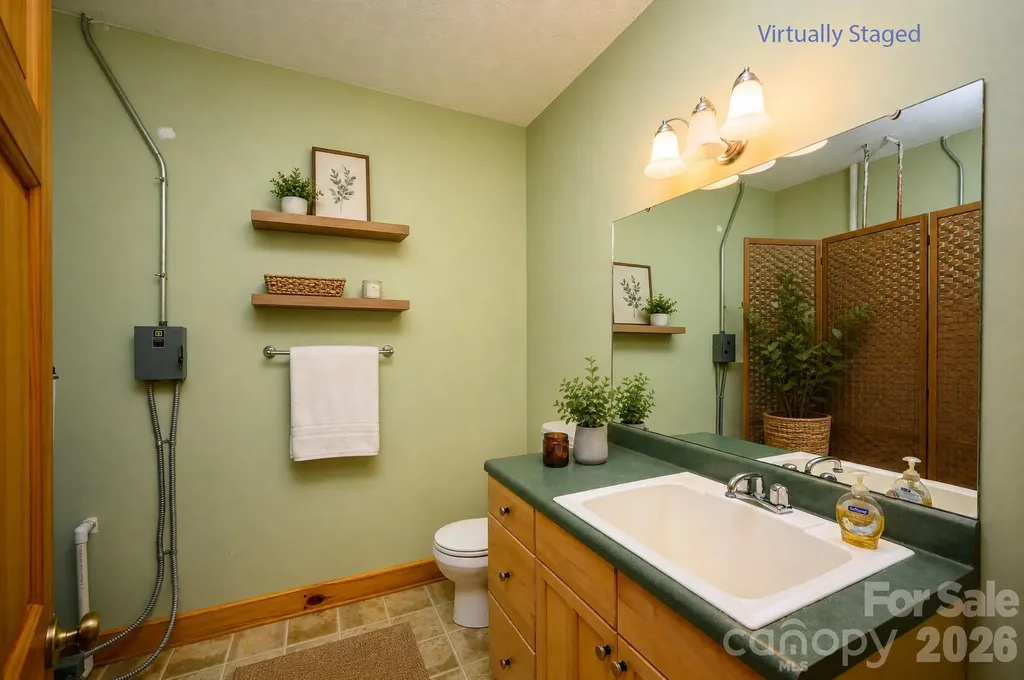 1299 Pine Ridge Road Burnsville NC 28714