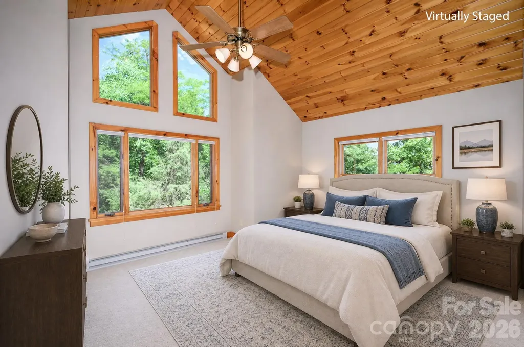 1299 Pine Ridge Road Burnsville NC 28714