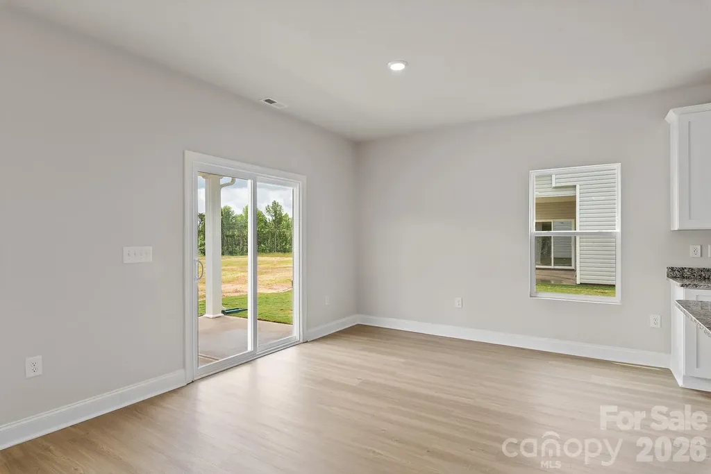 6504 Fairford Drive Charlotte NC 28215