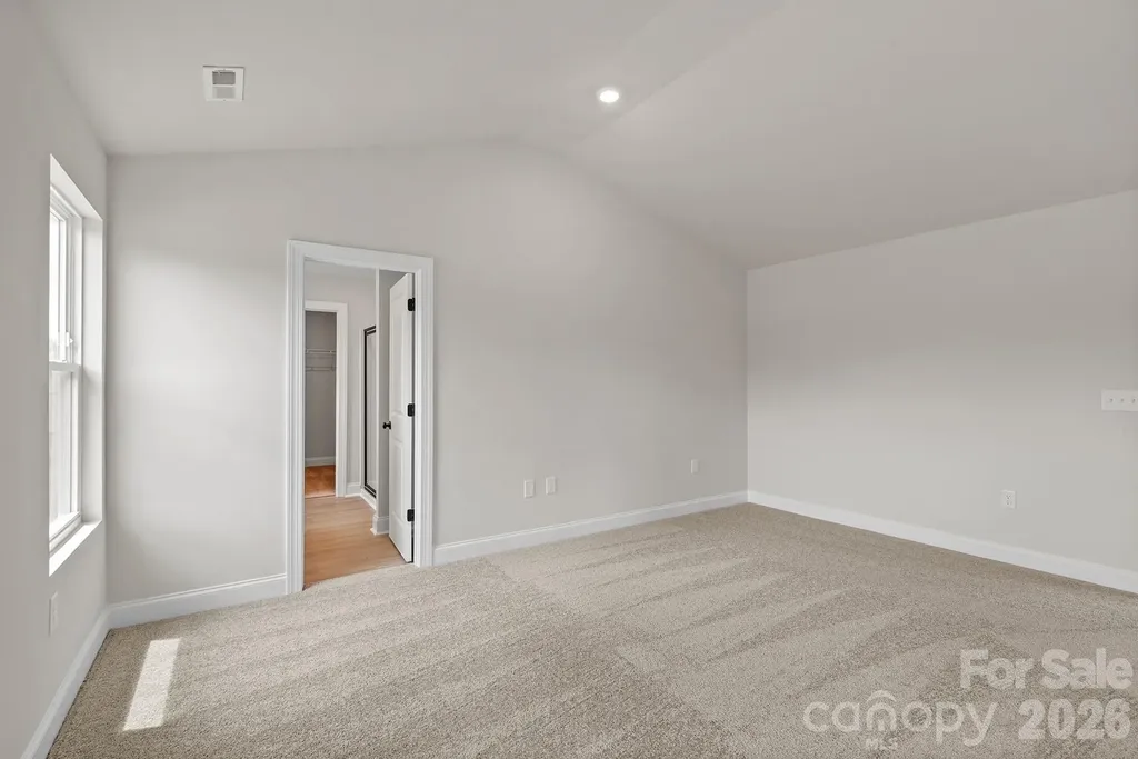 6504 Fairford Drive Charlotte NC 28215