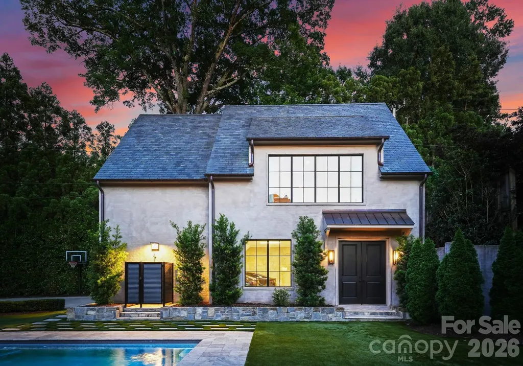 1919 Shoreham Drive Charlotte NC 28211