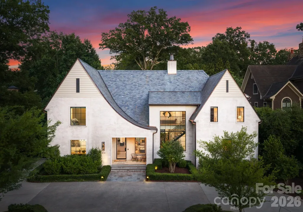 1919 Shoreham Drive Charlotte NC 28211