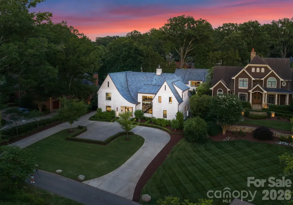 1919 Shoreham Drive Charlotte NC 28211